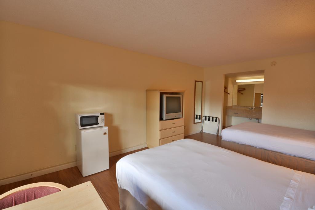 Country Hearth Inn- Kissimmee Eksteriør bilde
