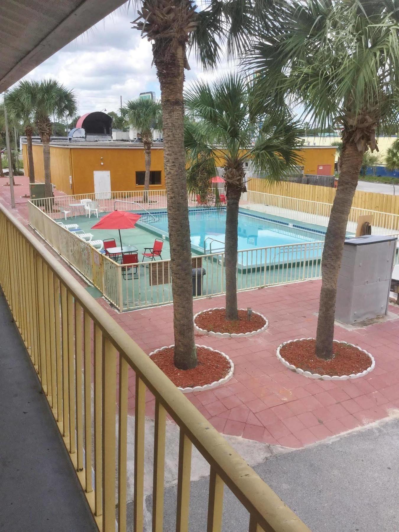 Country Hearth Inn- Kissimmee Eksteriør bilde