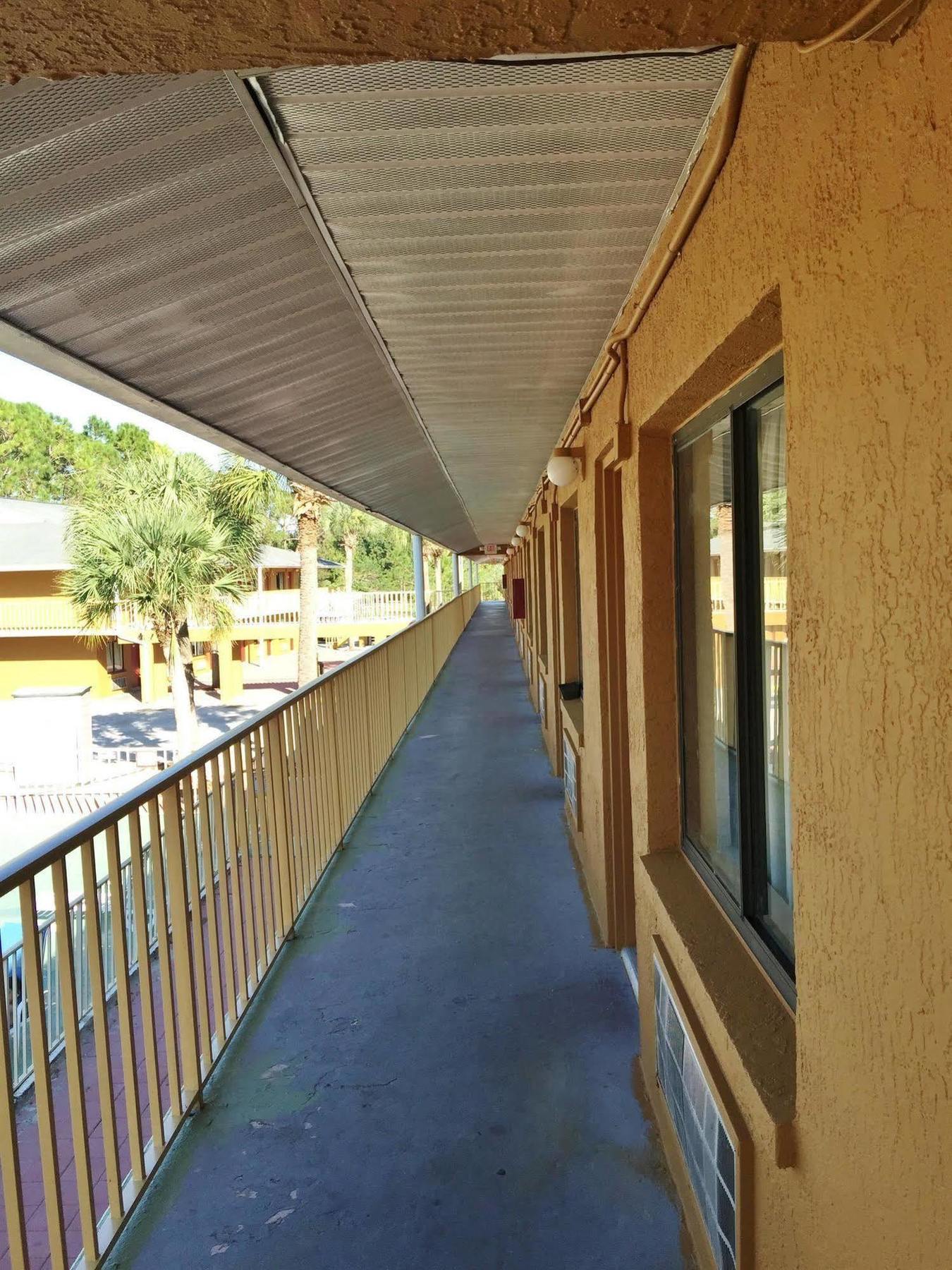 Country Hearth Inn- Kissimmee Eksteriør bilde