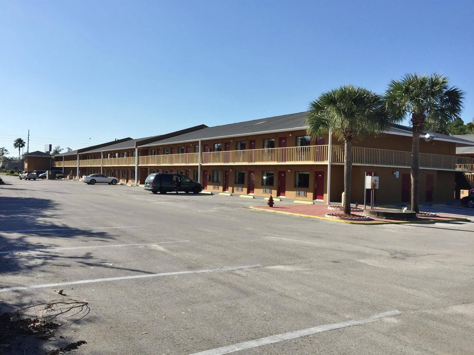 Country Hearth Inn- Kissimmee Eksteriør bilde