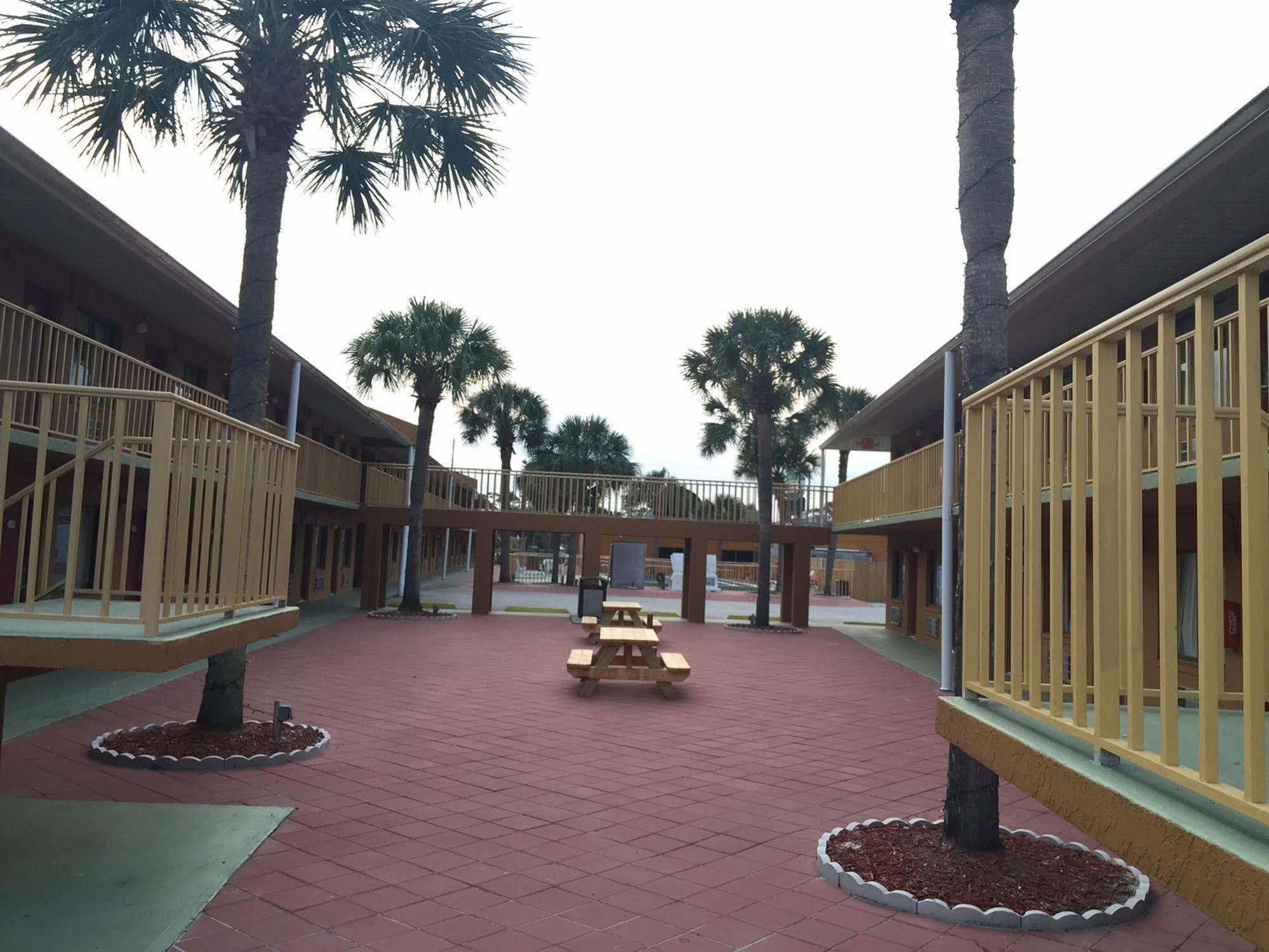 Country Hearth Inn- Kissimmee Eksteriør bilde